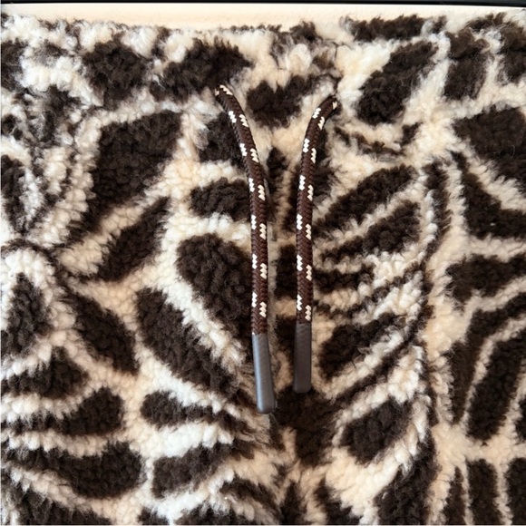 Parks Project High Dessert Wildflowers NWT - Picture 6 of 12